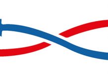 Logo de zoho CRM en un cuadrado rojo con una flecha señalando logo de Outlook integracion